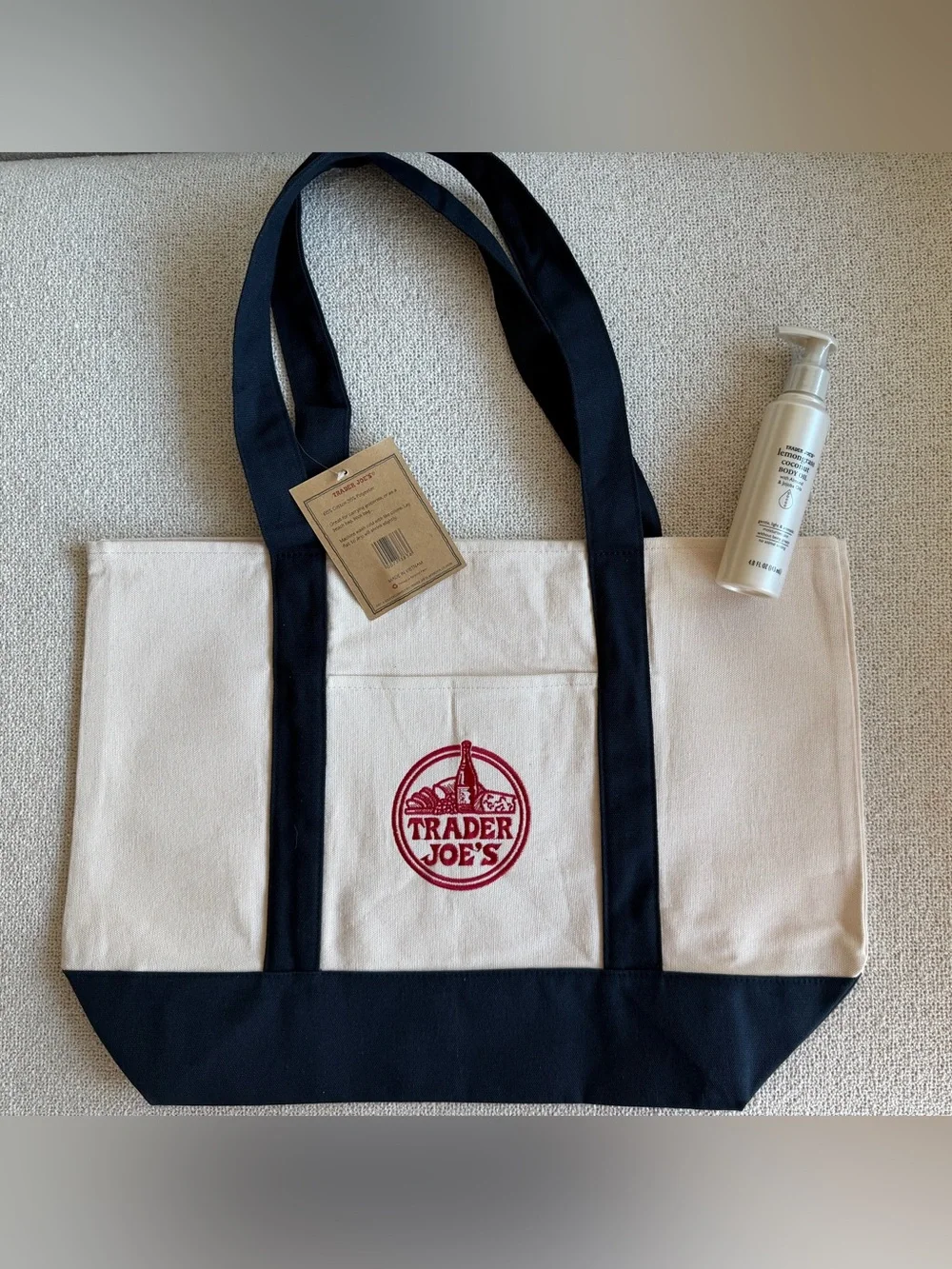 🔥 2 Items! Viral Trader Joe’s 2026 Tote + Lemongrass Coconut Body Oil 🔥